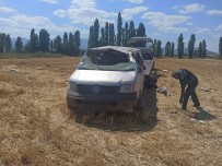 Devrilen Minibüsteki Çift Hayatını Kaybetti