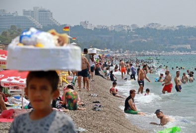 Antalya Sahillerinde Eskiye Dönüş