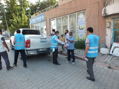 Malazgirt'te Kurban Eti Dağıtımı