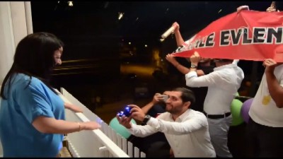 Aydın'da İş Makinesi Üzerinde Evlilik Teklifi