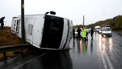 Tekirdağ'da İşçi Servisi Devrildi Açıklaması 10 Yaralı