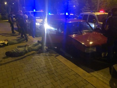 Ankara'da Nefes Kesen Kovalamaca Karakolun Önünde Bitti