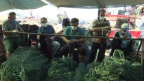 Egeli Balıkçılar '1 Eylül' Hazırlıklarını Kovid-19 Tedbirleriyle Sürdürüyor