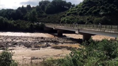 Giresun'un Yağlıdere Ve Doğankent İlçelerinde Taşkının Verdiği Hasar Giderilmeye Çalışılıyor