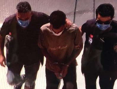 İnternetten tanıştığı kadını odun deposuna çağırıp...