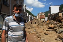 Dereli'de Yaşanan Seli Evinin Balkonundan Çektiği Görüntüler İle İlk O Duyurdu