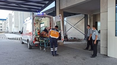 İki Kişi Boğulmaktan Son Anda Kurtarıldı