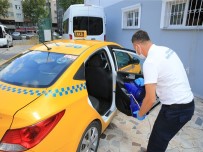 Bayrampaşa'da Taksiler Dezenfekte Ediliyor Haberi