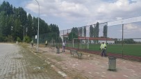 Çavdarhisar'da Futbol Sahasında Peyzaj Çalışmaları Haberi