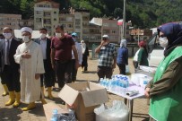 Diyanet İşleri Başkanı Ali Erbaş Giresun'daki Selde En Fazla Zarar Gören Dereli İlçesinde İncelemelerde Bulundu Haberi