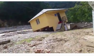 Giresun'un Yağlıdere İlçesi Ortaköy Yardım Bekliyor