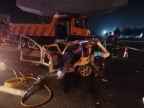 Kocaeli TEM Otoyolu'nda İki Otomobil Çarpıştı Açıklaması 3 Ölü 2 Yaralı