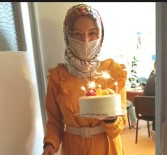 Okul İdaresinden Öğretmenlere 'Hoş Geldiniz' Pastası