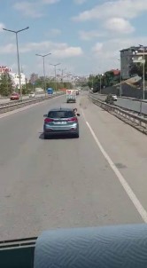 (Özel) Tuzla'da Dakikalarca Süren Tehlikeli Yolculuk Kamerada
