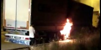 Samsun'da Seyir Halindeki Tırda Yangın Çıktı