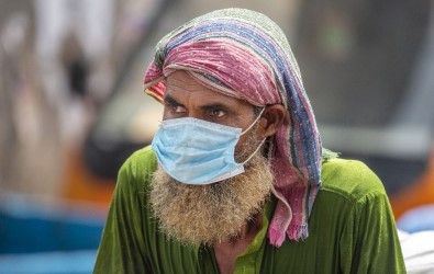 Bangladeş'te Covid-19 Bilançosu Artıyor