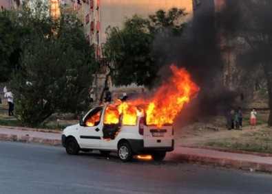 Akılalmaz olay! Karısına kızdı bakın ne yaptı...