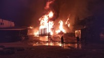 BEYLERBEYI - Gaziantep'te palet fabrikasında yangın