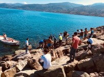 Sinop'ta Denize Düşen Bir Kişi Boğuldu