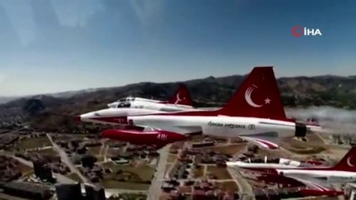 Türk Yıldızları Afyonkarahisar'da 30 Ağustos İçin Havalandı