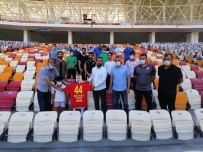 Batuhan Memiş'in Adı Stadın Özel Bir Bölümüne Verildi
