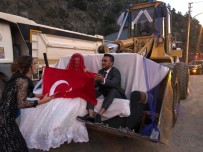 Torul'da Kepçe Gelin Arabası Oldu Haberi