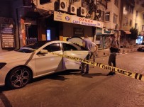 Beyoğlu'nda İş Yerine Ve Lüks Bir Araca Silahlı Saldırı