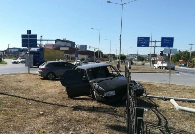Samsun'da İki Otomobil Çarpıştı Açıklaması 8 Yaralı