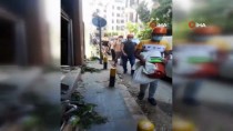 Beyrut'ta Halk Sokakları Kendi Çabalarıyla Temizliyor