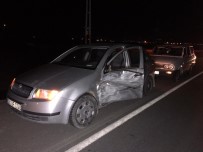 Elazığ'da Zincirleme Trafik Kazası Açıklaması 4 Yaralı