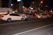 Malatya'da Zincirleme Trafik Kazası Açıklaması 1 Yaralı