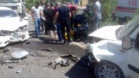 Siirt'te Trafik Kazası Açıklaması 4 Yaralı Haberi