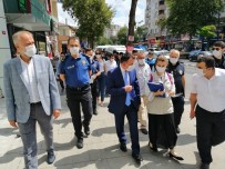 Çekmeköy'de Maske Ve Sosyal Mesafeyi İlçe Protokolü Denetledi Haberi