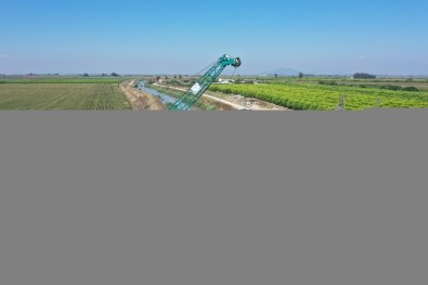 DSİ, Adana'da Taşkınları Önlemek İçin Seferberlik İlan Etti