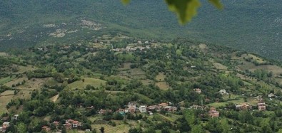 Nişan Merasimi Sonrası Köy Karantinaya Alındı