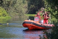 Kanalda Yüzerken Kaybolan 17 Yaşındaki Sezgin'i 15 Dalgıç Arıyor