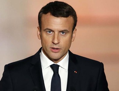 Macron'dan 'Türkiye imalı' Lübnan açıklaması