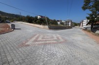 Başiskele'de 3 Sokak Parke İle Düzenlendi