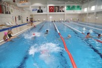 Yüreğir Belediyesi Kapalı Yüzme Havuzu Açıldı