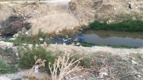 Buldan'da Açık Kanalizasyon Mikrop Saçıyor Haberi