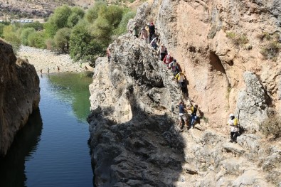 Diyarbakır'da STK'lar Doğal Alanlarda Temizlik Seferberliği Başlattı