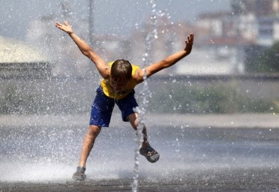 Doğu Anadolu'da Sıcaklık Mevsim Normallerinin 2 İla 4 Derece Üzerinde Seyredecek