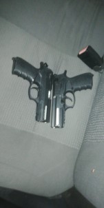 Silah Kaçakçıları Denizli'de Yakalandı