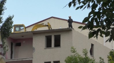 Kars'ta Pes Dedirten Görüntü