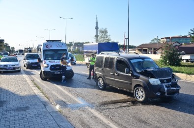 Samsun'da Trafik Kazası Açıklaması 5 Yaralı