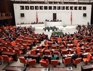 Vekil transferi ve seçim barajını düşürme çalışmalarında sona gelindi