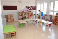 Balçova'da İlk Zil Öncesi Okullar Dezenfekte Edildi Haberi