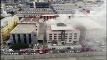 Beylikdüzü'nde Sanayi Sitesindeki Bir İş Yerinde Yangın Çıktı