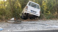 Maslak'ta Feci Kaza Açıklaması Minibüs Şarampole Uçtu Haberi