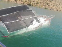 BARAJ GÖLÜ - Halfeti'de tur teknesi battı!